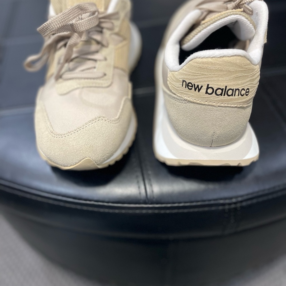 New Balance Beige/Tan Retro Runner Sneakers - Picture 10 of 10